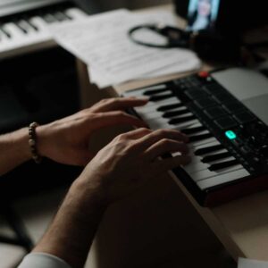 客製化歌曲快速製作-解鎖完整歌曲(不修改)